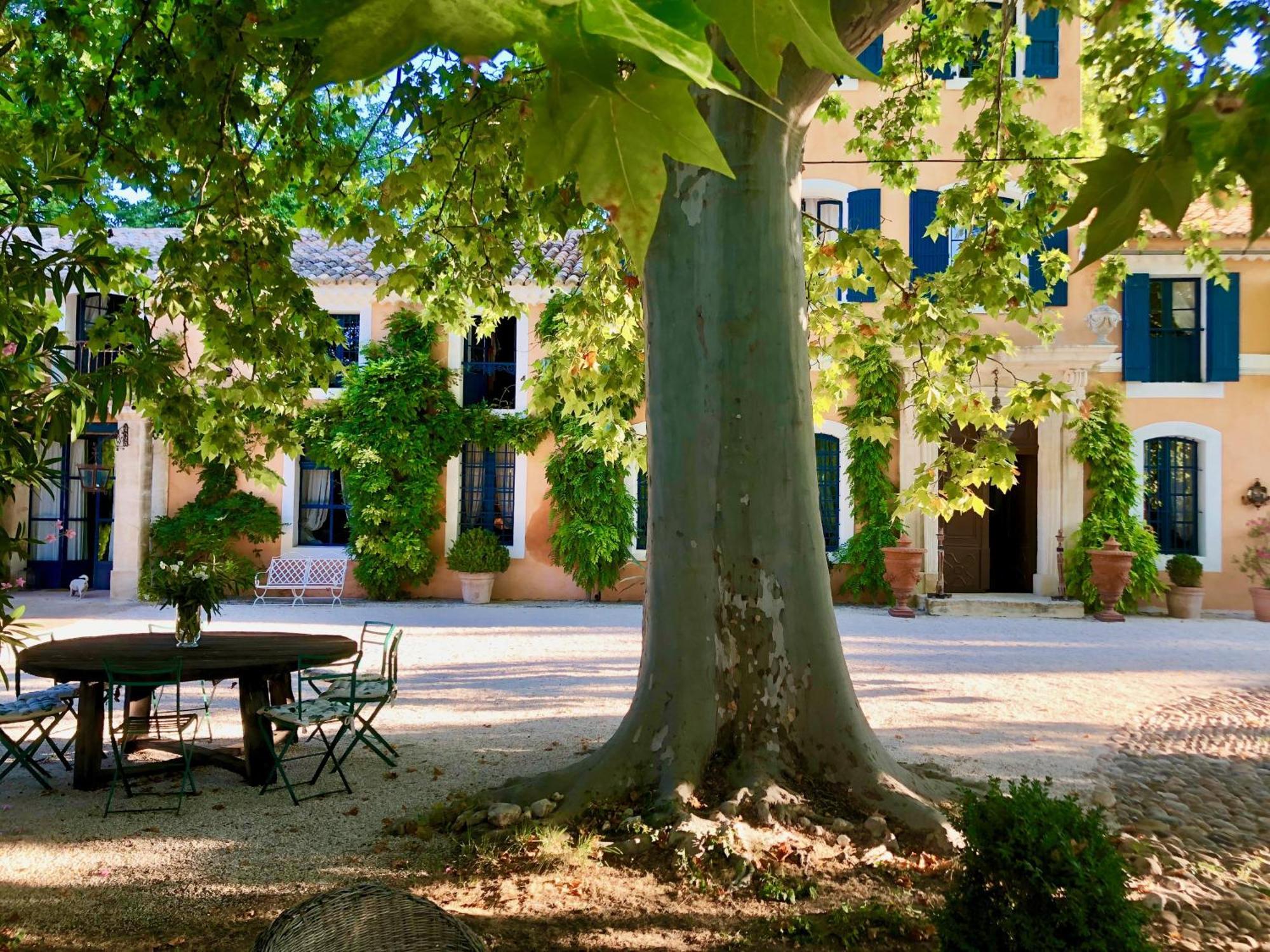 Bastide Du Regent Le Thor Exterior foto