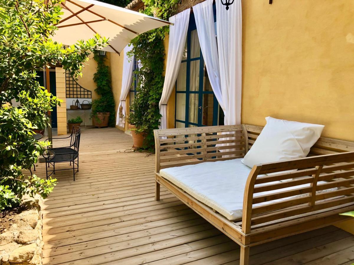 Bastide Du Regent Le Thor Exterior foto