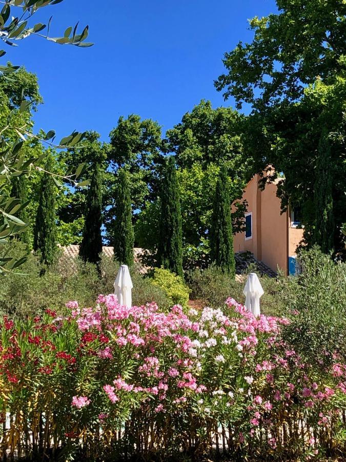 Bastide Du Regent Le Thor Exterior foto